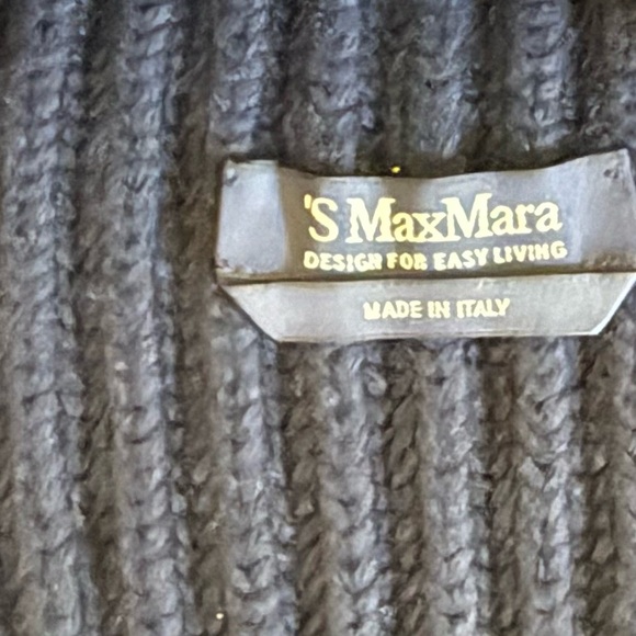 MAX MARA Ribbed Cashmere Balaclava Collar Poncho in Navy NWOT One Size - Picture 3 of 12
